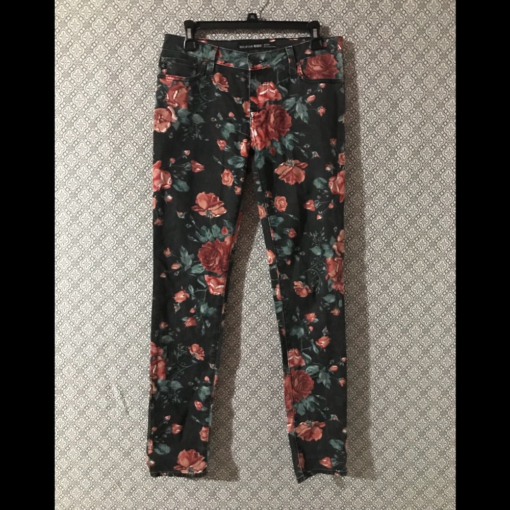 Big Star Alex Mid rise skinny floral jeans - Picture 2 of 4